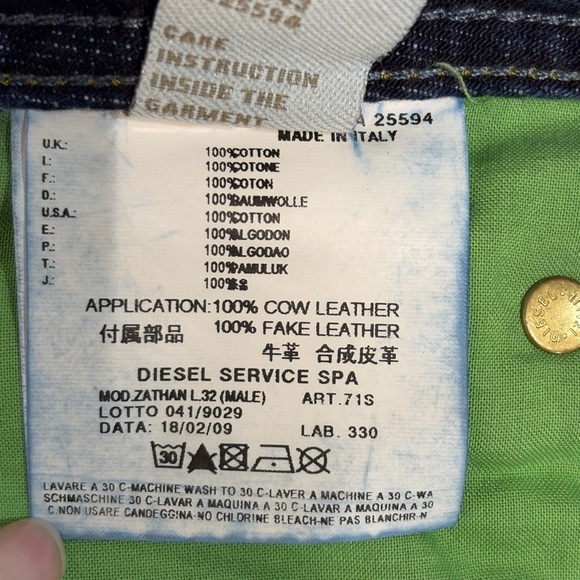 Diesel Zathan 38 x 32 Blue Jeans Lightly Distressed - Picture 6 of 9